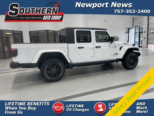 new 2024 Jeep Gladiator car, priced at $40,850