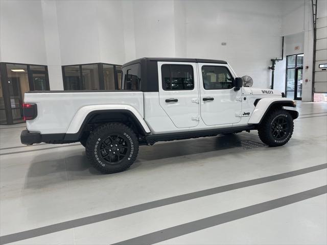 new 2024 Jeep Gladiator car, priced at $40,850