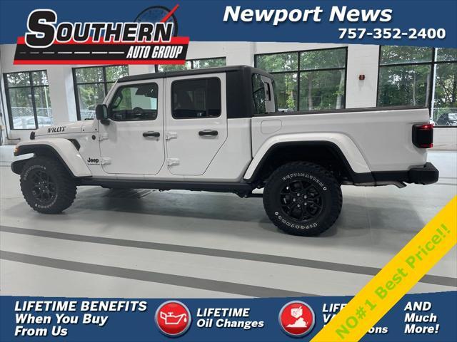 new 2024 Jeep Gladiator car, priced at $40,850