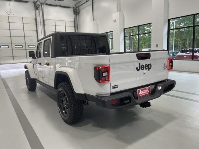 new 2024 Jeep Gladiator car, priced at $40,850