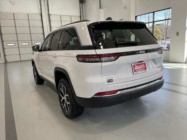 new 2025 Jeep Grand Cherokee car, priced at $39,500