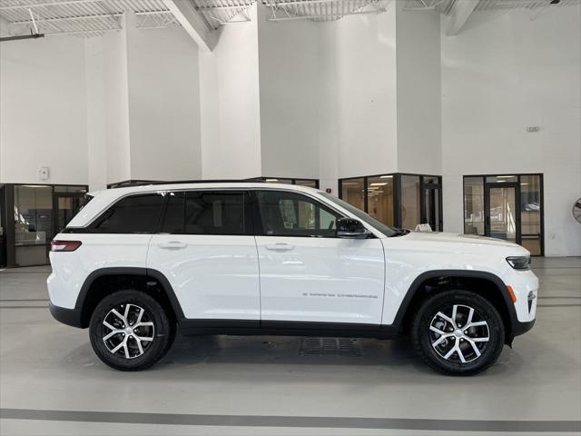 new 2025 Jeep Grand Cherokee car, priced at $39,500