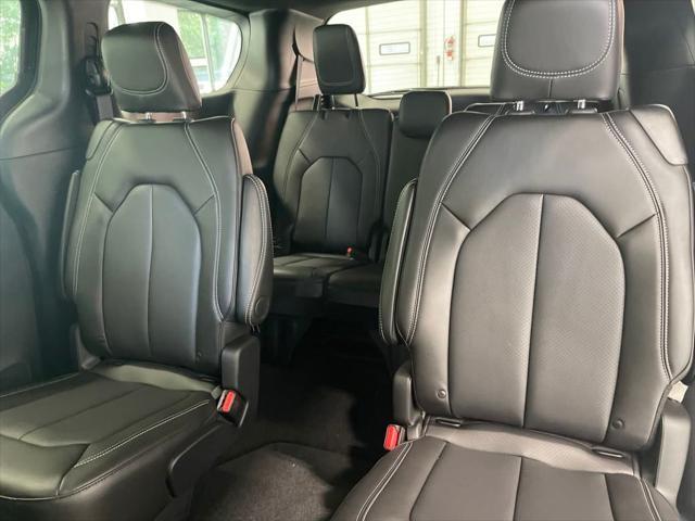 new 2025 Chrysler Pacifica car, priced at $37,500