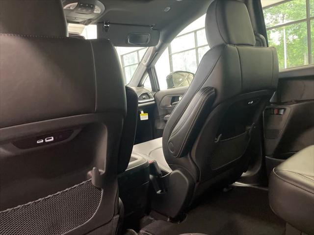 new 2025 Chrysler Pacifica car, priced at $37,500