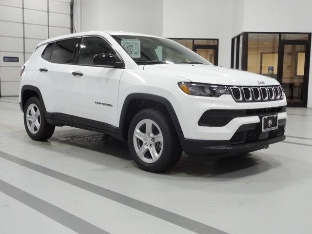 new 2024 Jeep Compass car, priced at $27,995