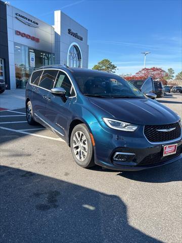 used 2023 Chrysler Pacifica car, priced at $38,850