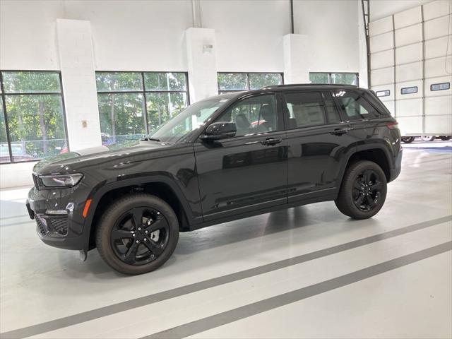 new 2024 Jeep Grand Cherokee car, priced at $41,950