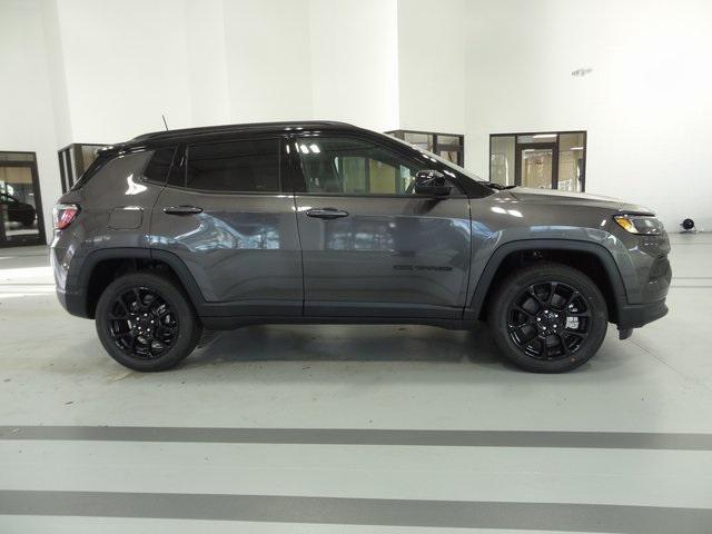 new 2024 Jeep Compass car, priced at $36,177