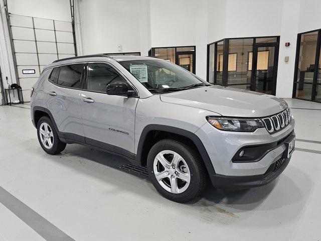 new 2024 Jeep Compass car, priced at $31,420