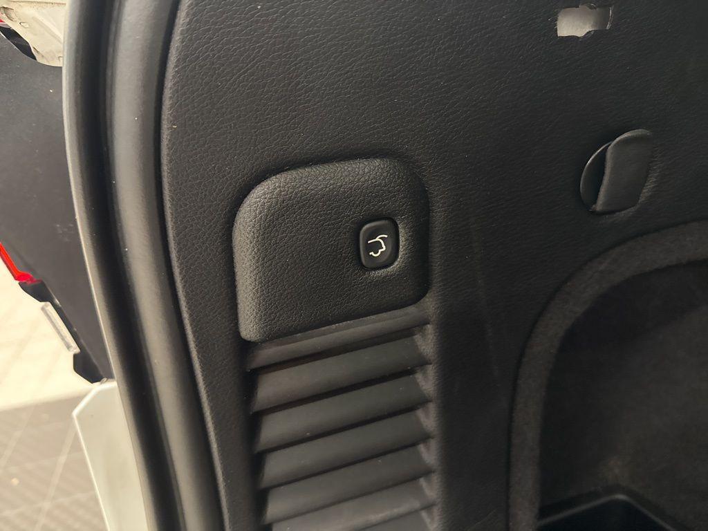 used 2019 Jeep Grand Cherokee car, priced at $19,990