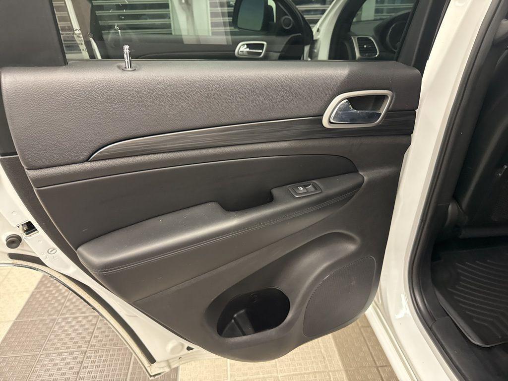 used 2019 Jeep Grand Cherokee car, priced at $19,990