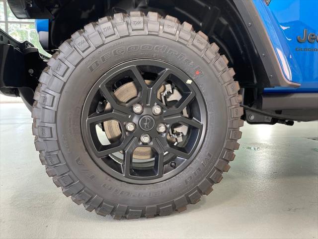 new 2025 Jeep Gladiator car, priced at $42,500