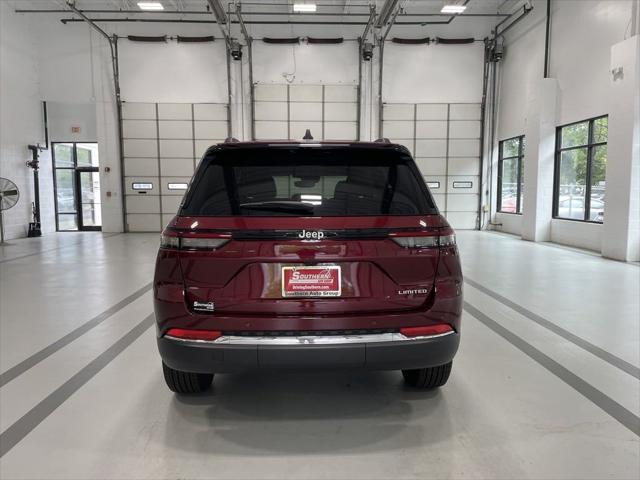 new 2024 Jeep Grand Cherokee car, priced at $35,810