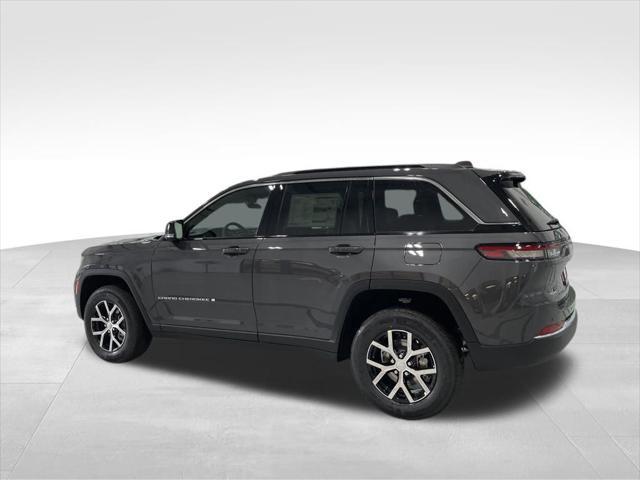 new 2025 Jeep Grand Cherokee car, priced at $39,800