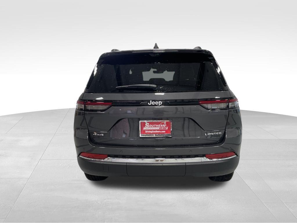 new 2025 Jeep Grand Cherokee car, priced at $40,264
