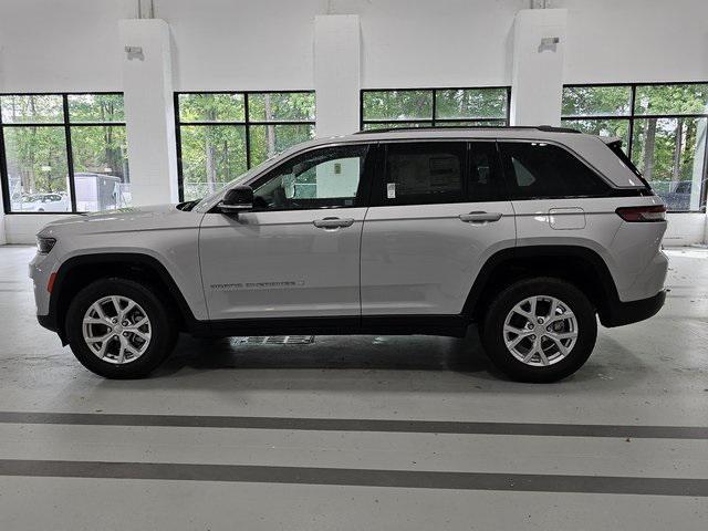 new 2024 Jeep Grand Cherokee car, priced at $50,985