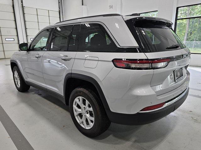 new 2024 Jeep Grand Cherokee car, priced at $50,985