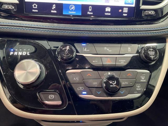 used 2021 Chrysler Pacifica Hybrid car, priced at $21,500