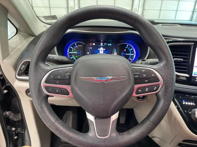 used 2021 Chrysler Pacifica Hybrid car, priced at $21,500