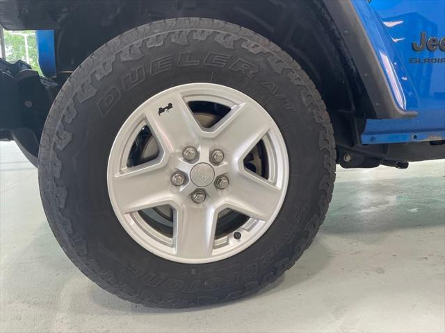 used 2020 Jeep Gladiator car, priced at $29,542