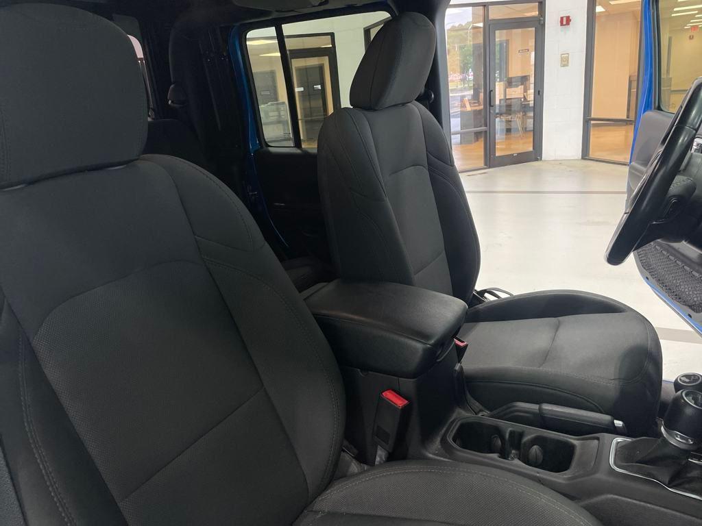 used 2020 Jeep Gladiator car, priced at $27,500
