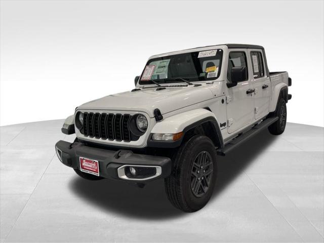 used 2024 Jeep Gladiator car, priced at $39,850