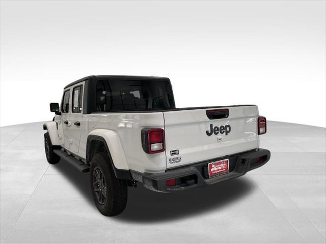 used 2024 Jeep Gladiator car, priced at $39,850