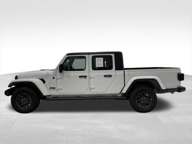 used 2024 Jeep Gladiator car, priced at $39,850