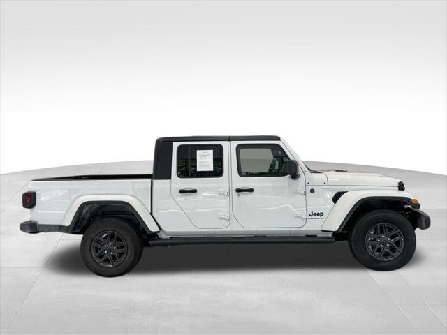 used 2024 Jeep Gladiator car, priced at $39,850