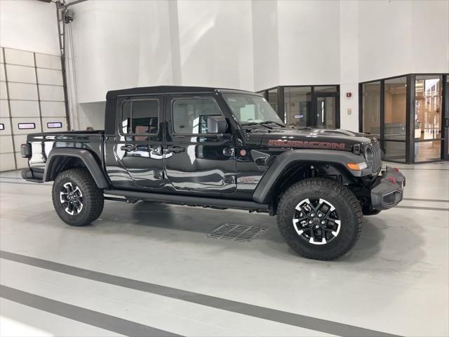 new 2024 Jeep Gladiator car, priced at $46,900