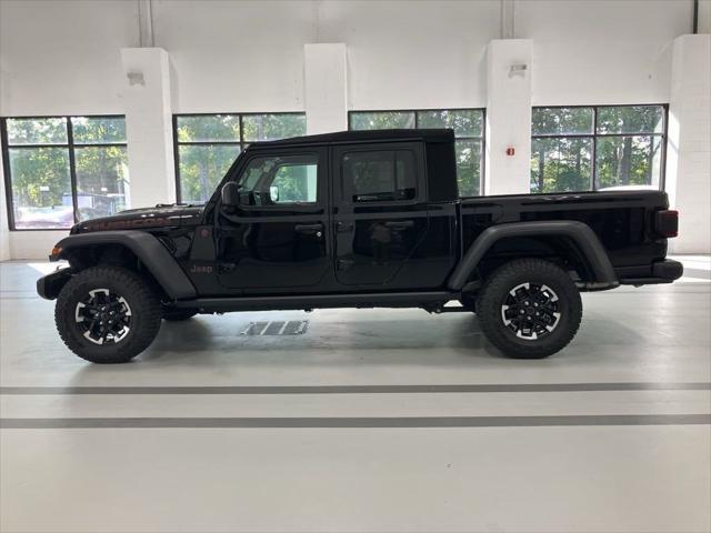 new 2024 Jeep Gladiator car, priced at $46,900