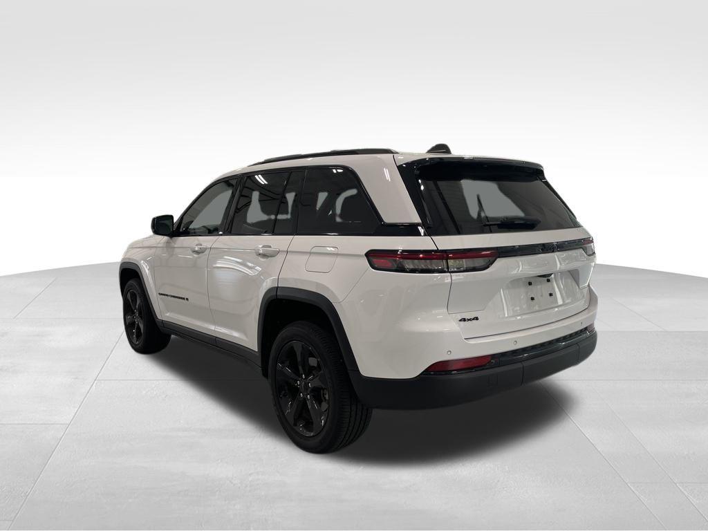 used 2023 Jeep Grand Cherokee car, priced at $29,500