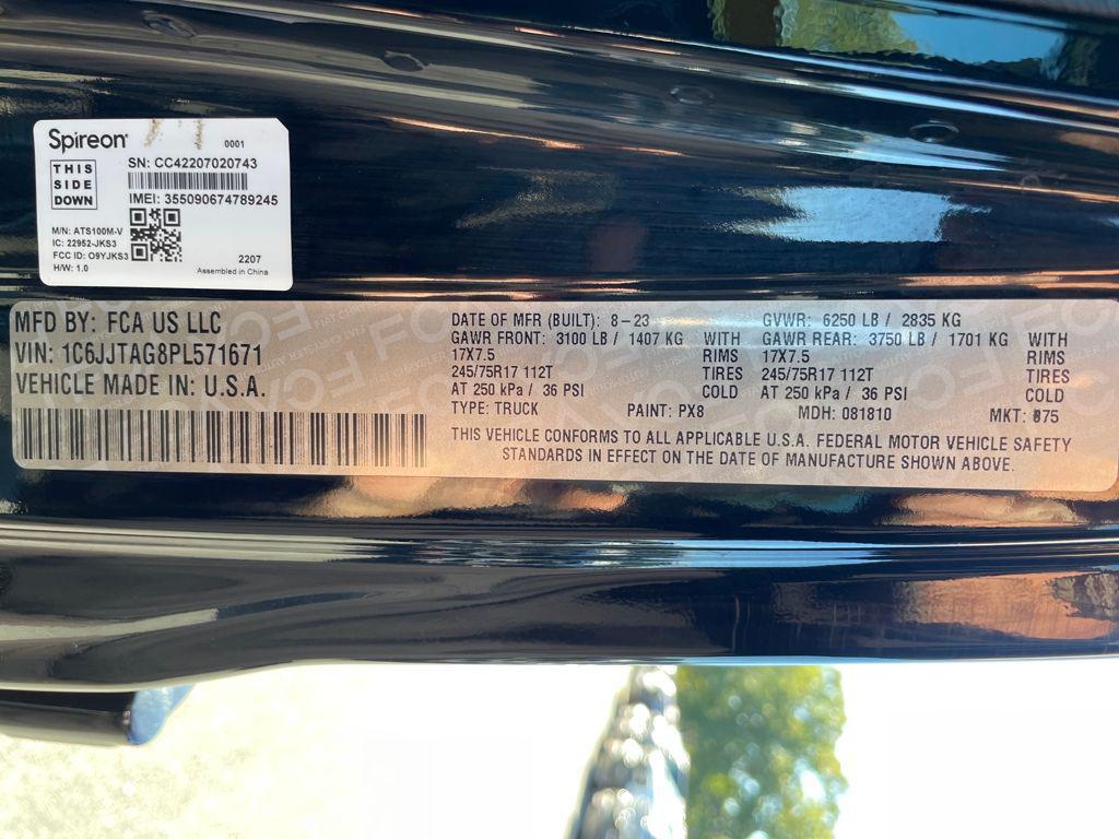 used 2023 Jeep Gladiator car, priced at $35,444