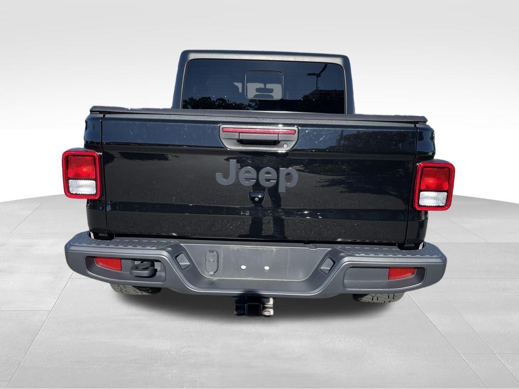 used 2023 Jeep Gladiator car, priced at $35,444
