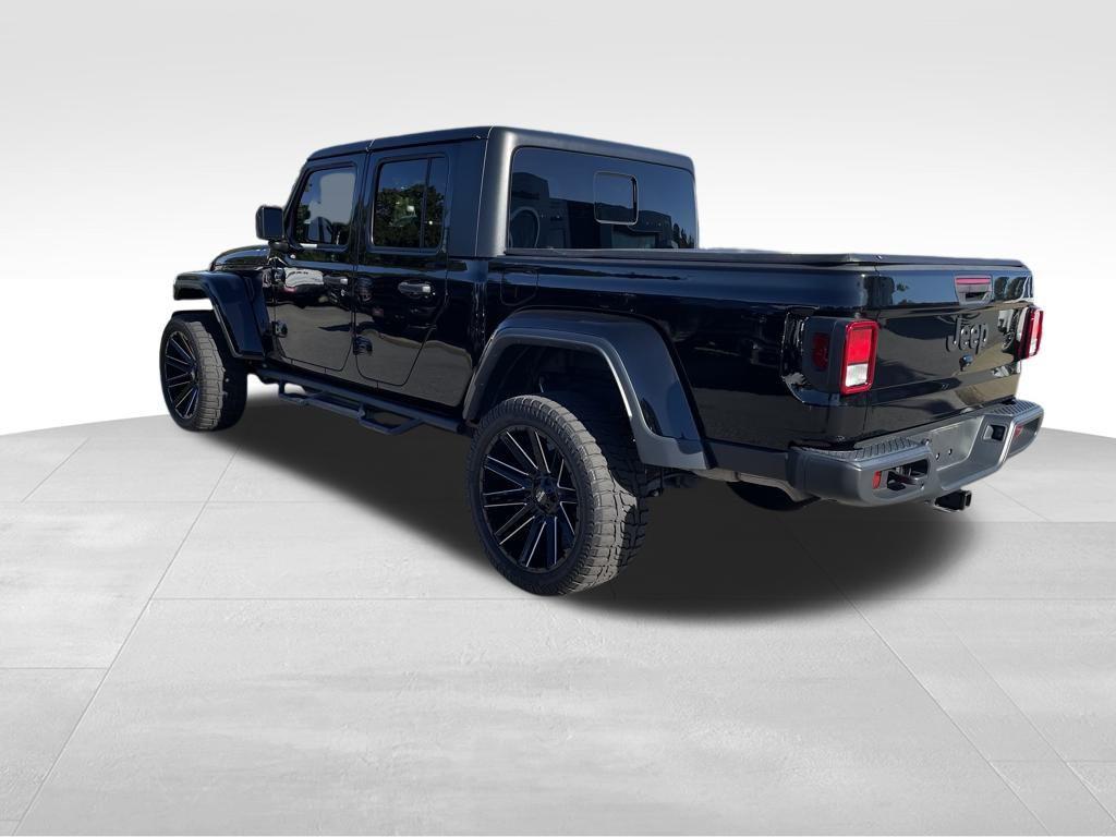 used 2023 Jeep Gladiator car, priced at $35,444