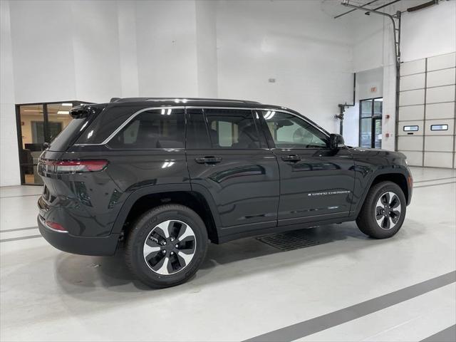 new 2024 Jeep Grand Cherokee 4xe car, priced at $43,900