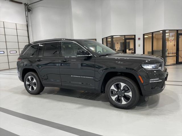 new 2024 Jeep Grand Cherokee 4xe car, priced at $43,900