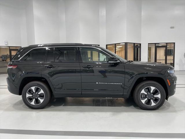 new 2024 Jeep Grand Cherokee 4xe car, priced at $43,900