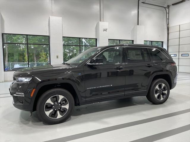 new 2024 Jeep Grand Cherokee 4xe car, priced at $43,900