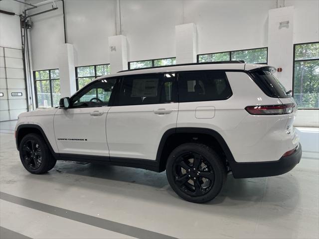 new 2025 Jeep Grand Cherokee L car, priced at $39,197
