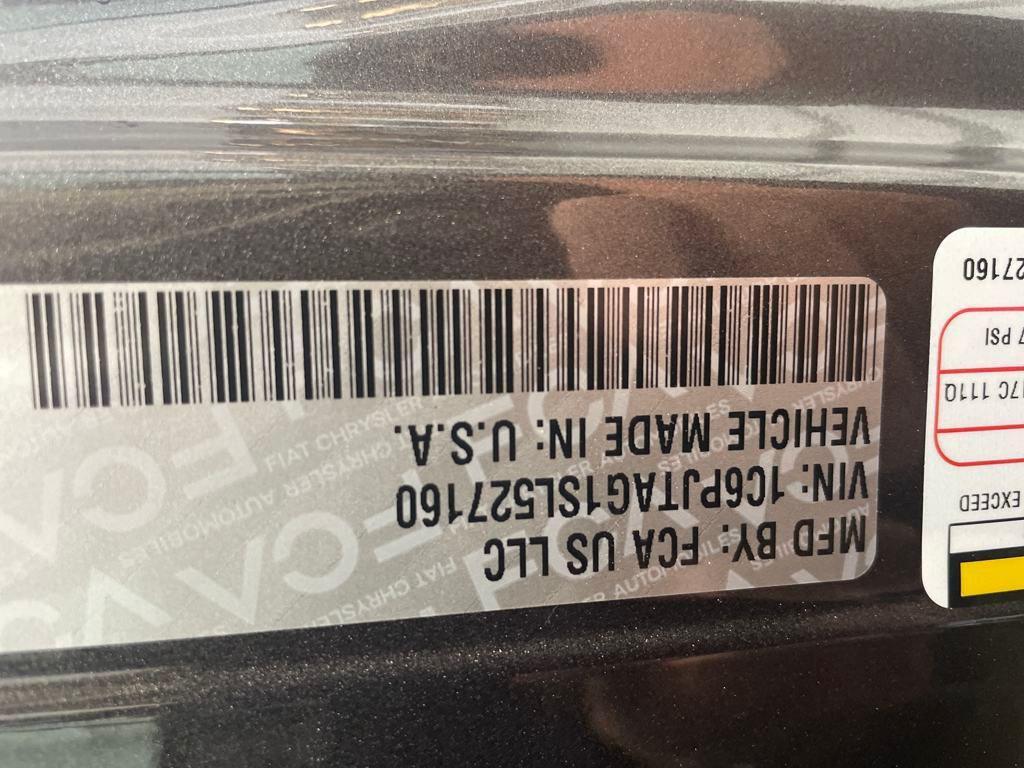 new 2025 Jeep Gladiator car, priced at $44,500