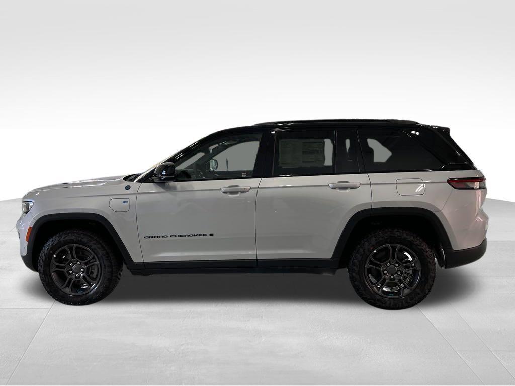 new 2024 Jeep Grand Cherokee 4xe car, priced at $52,500