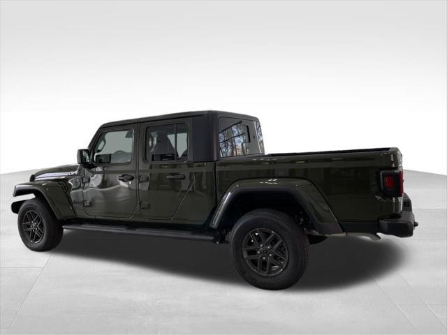 used 2024 Jeep Gladiator car, priced at $46,500