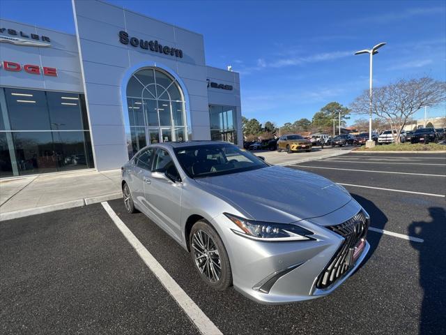 used 2023 Lexus ES 350 car, priced at $41,090