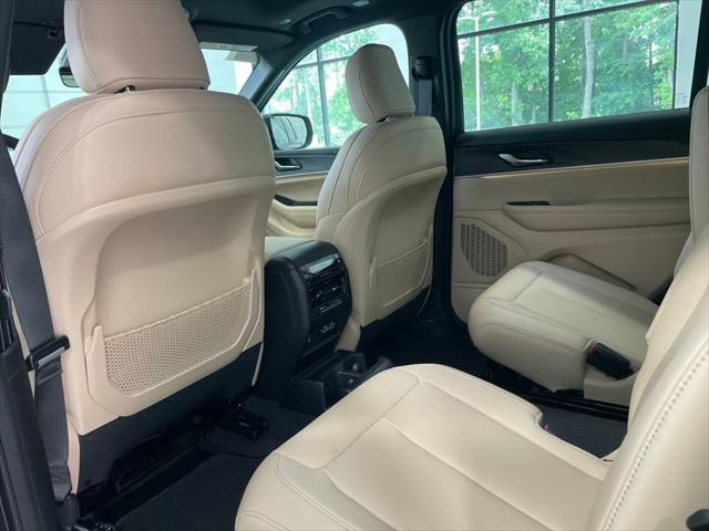 new 2025 Jeep Grand Cherokee L car, priced at $41,500