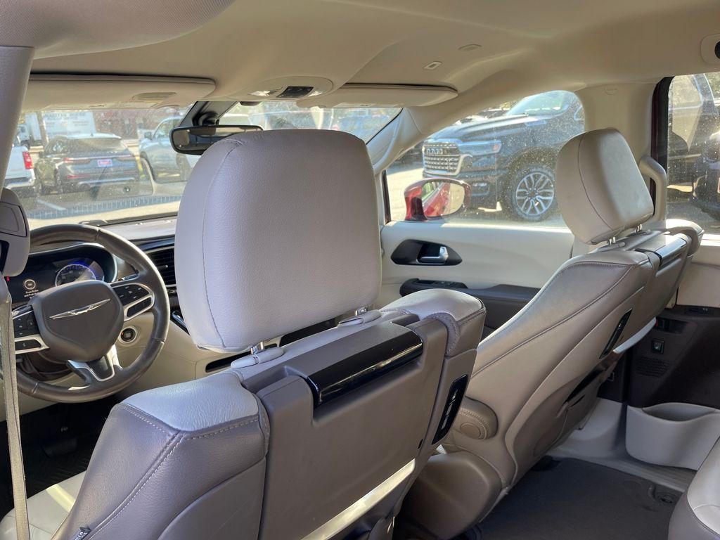 used 2018 Chrysler Pacifica car, priced at $15,872