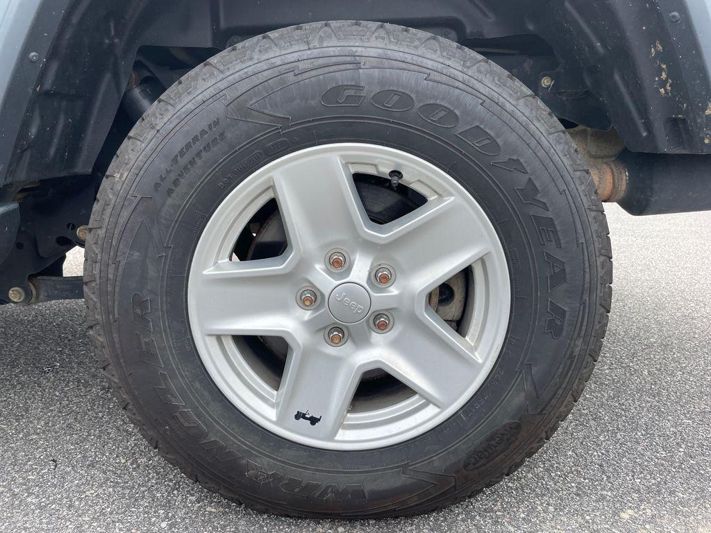 used 2020 Jeep Gladiator car, priced at $22,953