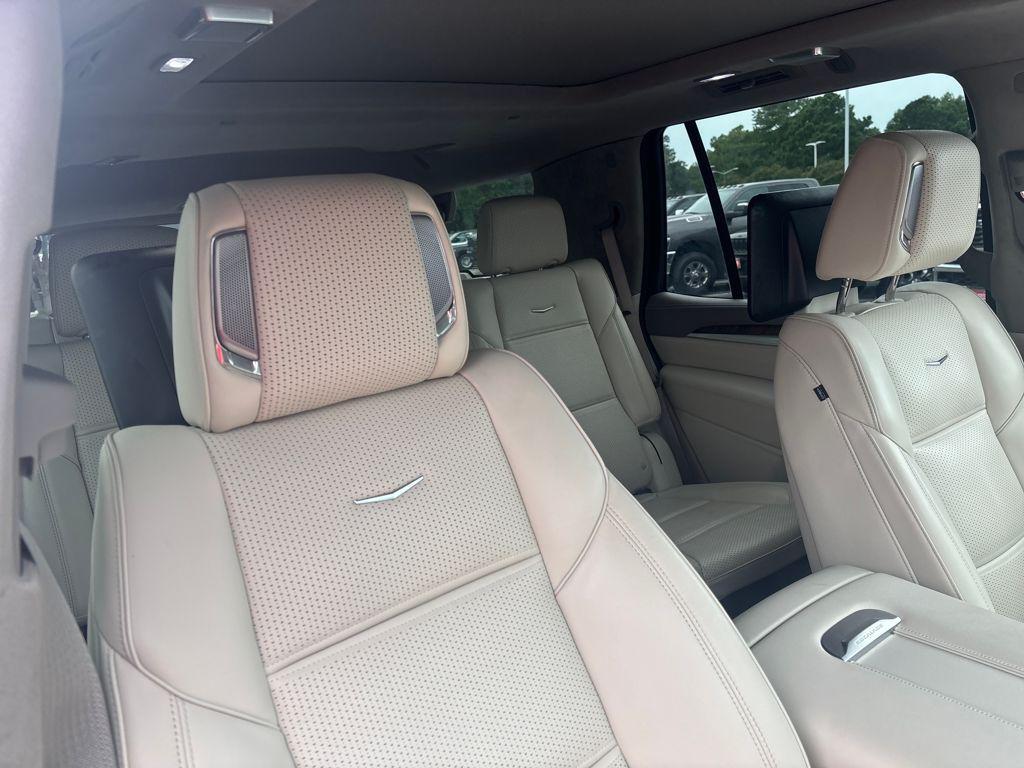used 2025 Cadillac Escalade car, priced at $115,999