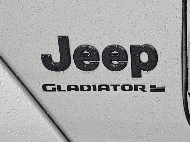 new 2023 Jeep Gladiator car, priced at $39,098