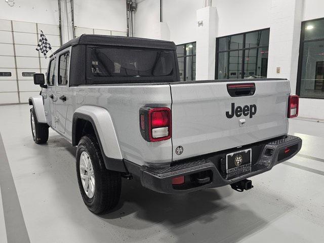 new 2023 Jeep Gladiator car, priced at $39,098